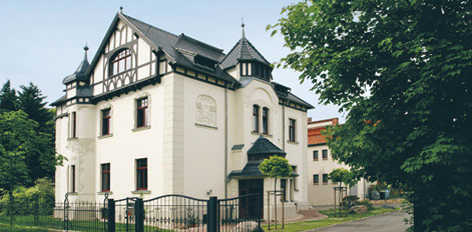 Gebäude
